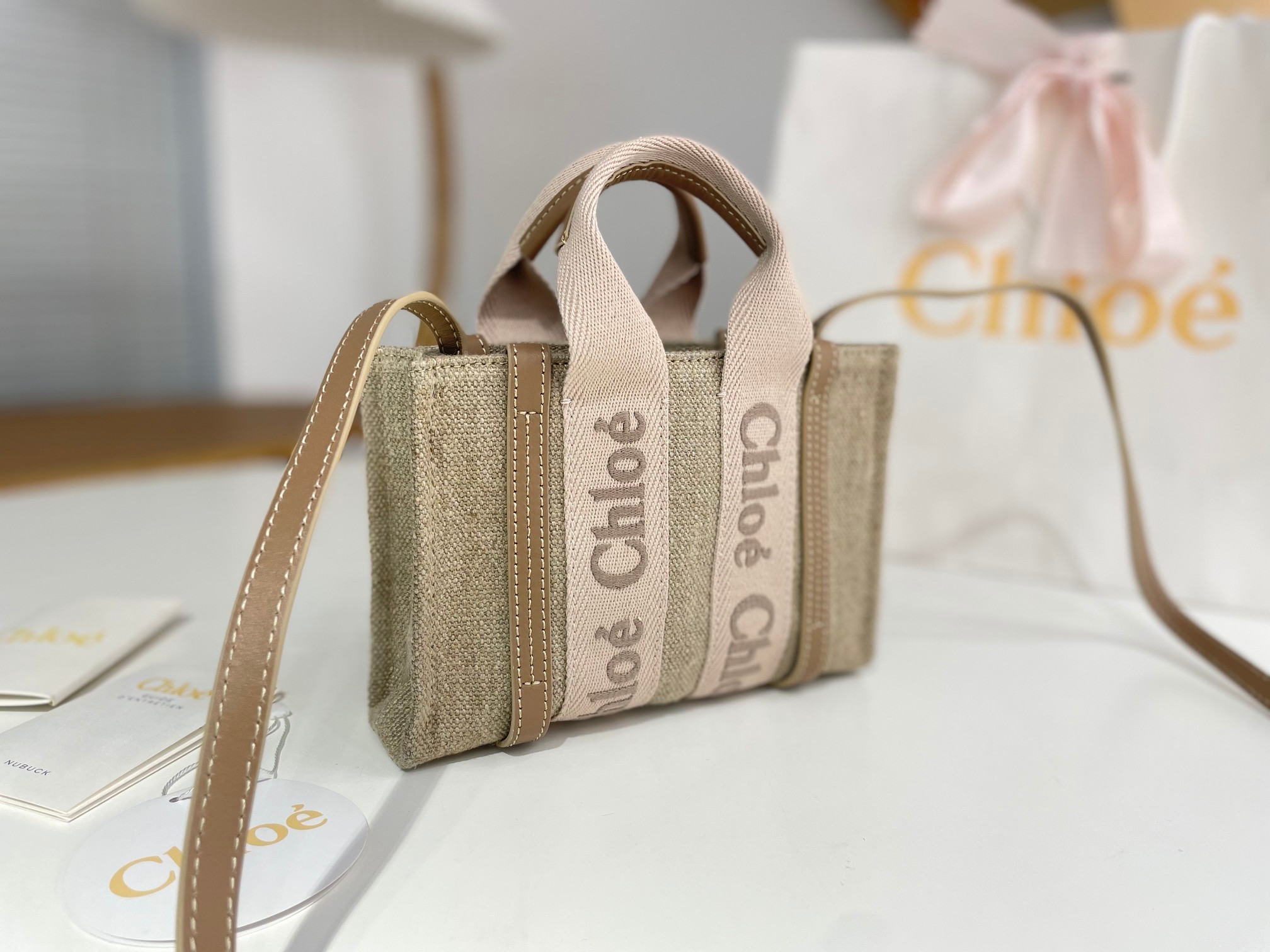 Chloe Mini Woody Tote Bag In Linen